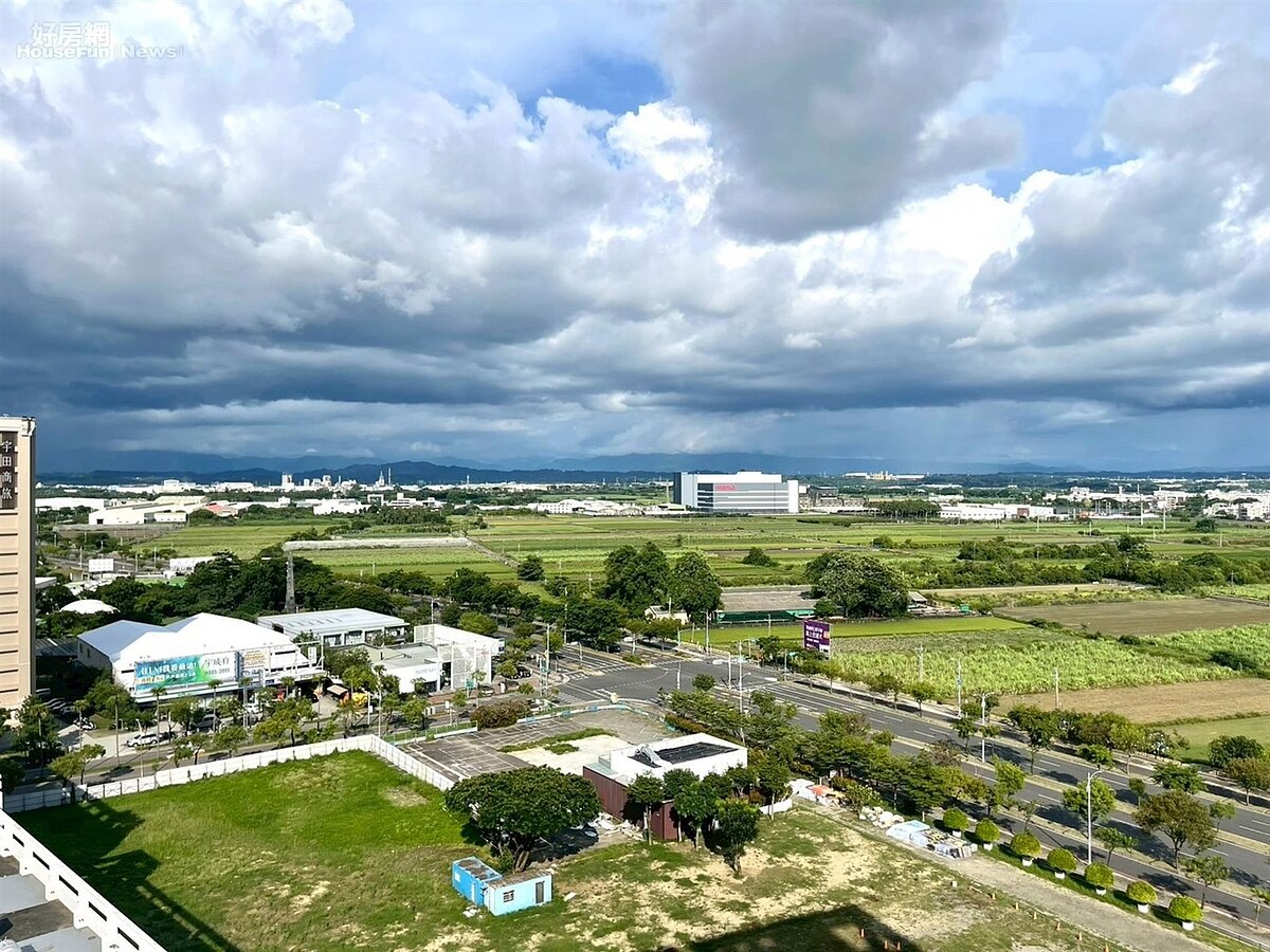 政大永慶科學園區中古屋房價指數顯示，台南科學園區本季下滑3.0%，已連續四季修正。圖／永慶房產集團提供
