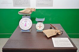 過去的桿坪與磅坪是生意人不可沒有的器具，同時也是與客戶雙方建立信任的重要指標