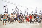 反對海纜　口湖漁民出海抗爭