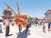麻豆香大遶境　蜈蚣陣吸睛