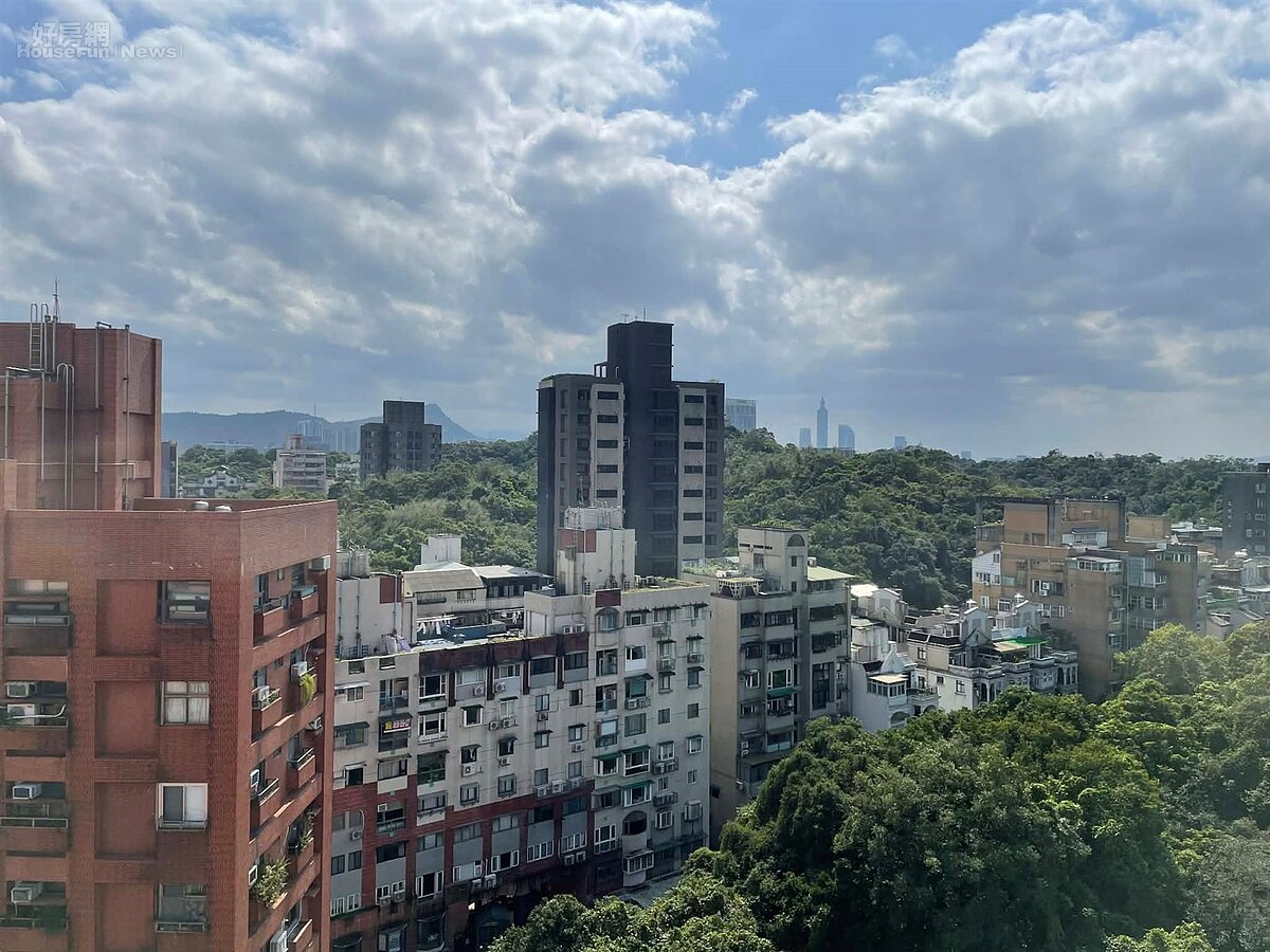 建商「寧封不降」的心態，正在挑戰購屋者的耐性。圖為台北市內湖區街景。好房網News記者李彥穎攝